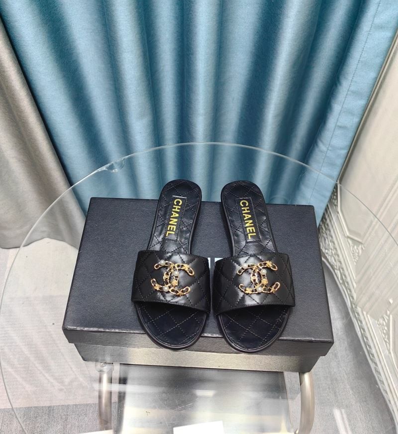 Ch*el slippers